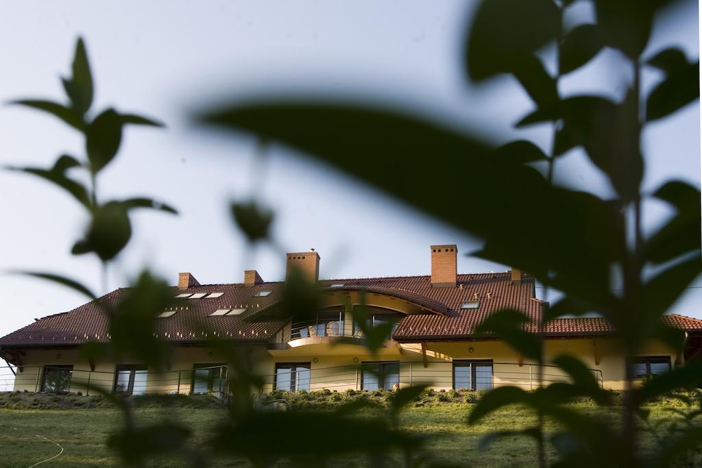 Zagorzanka Pensjonat Rehabilitacyjno-Rekreacyjny Sis Dziadkowiec - Spolka Jawna Mszana Dolna Esterno foto