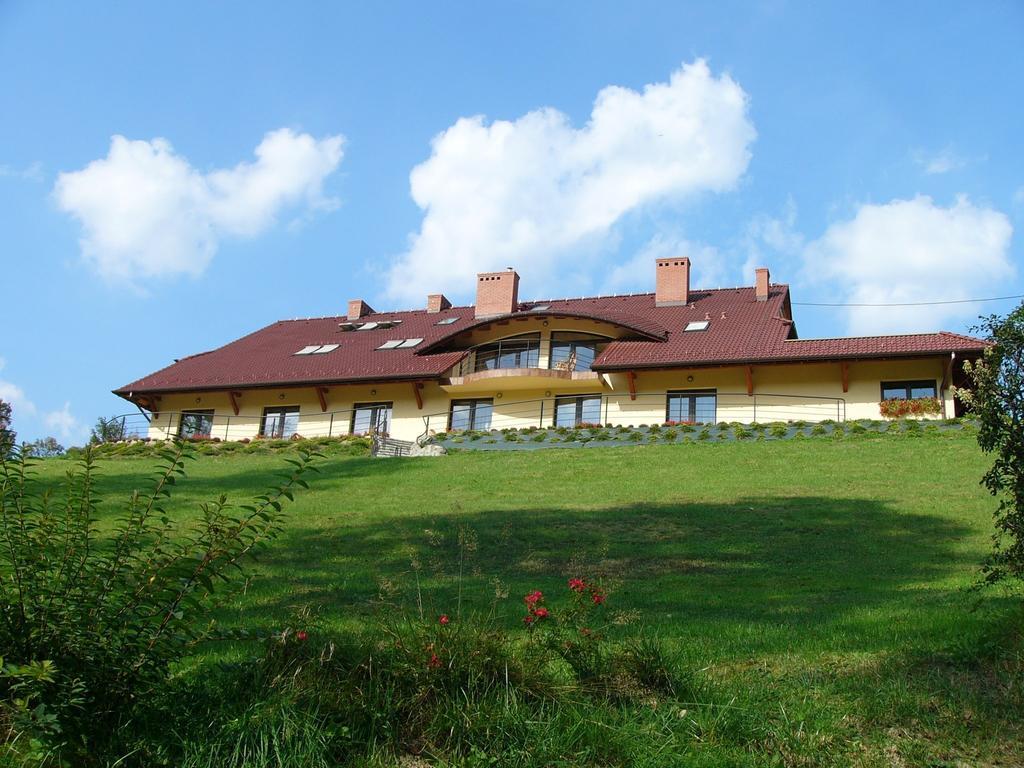 Zagorzanka Pensjonat Rehabilitacyjno-Rekreacyjny Sis Dziadkowiec - Spolka Jawna Mszana Dolna Esterno foto